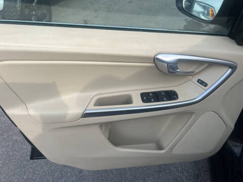 2013 Volvo XC60 3.2 Premier Plus