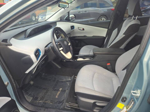 2018 Toyota Prius Three