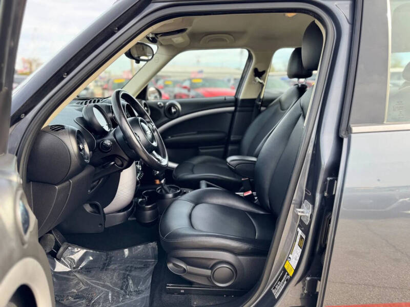 2016 MINI Countryman Cooper