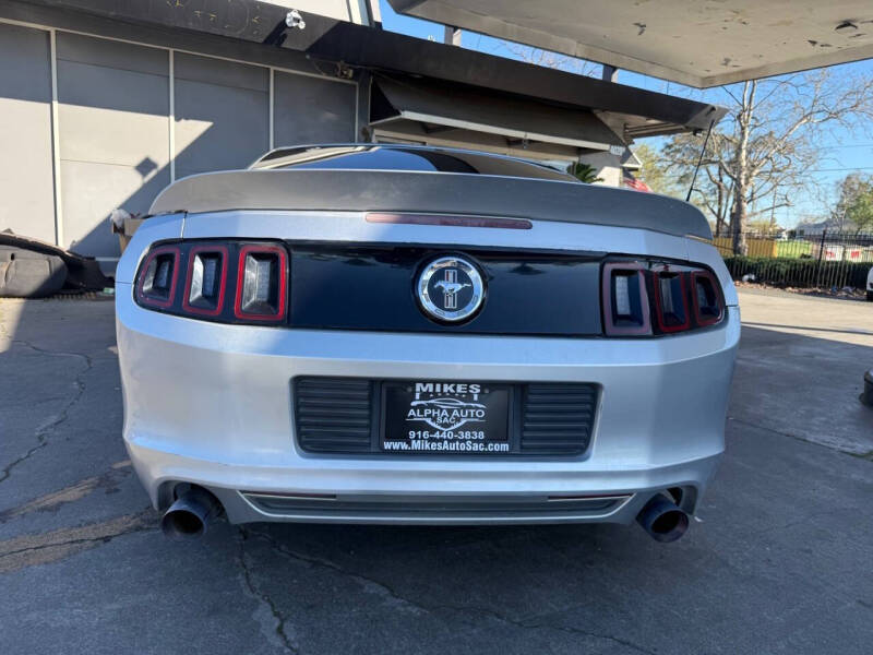 2014 Ford Mustang V6 Premium