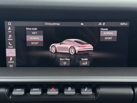 2021 Porsche 911 Carrera