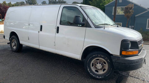 2016 Chevrolet Express 2500