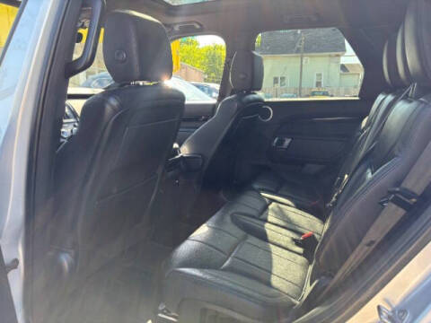 2017 Land Rover Discovery SE
