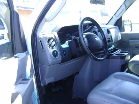 2011 Ford E-Series E-350 SD