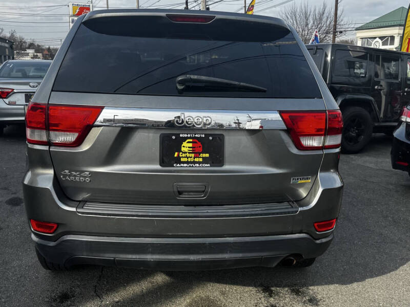 2012 Jeep Grand Cherokee Laredo