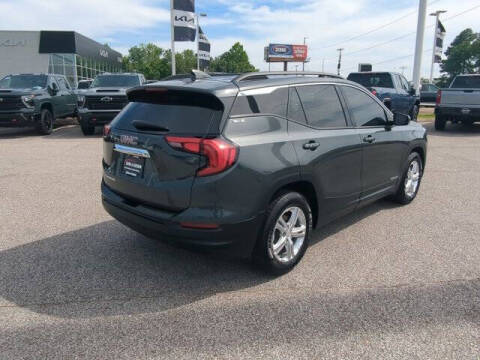 2020 GMC Terrain SLE