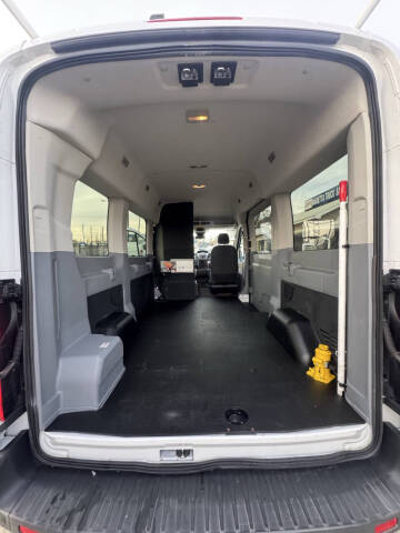 2016 Ford Transit 150 XLT