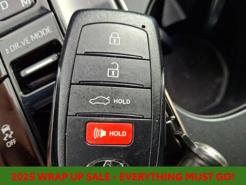 2025 Toyota Crown Platinum