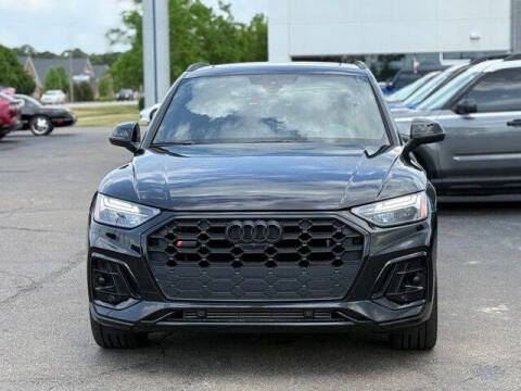 2025 Audi SQ5 3.0T quattro Premium Plus