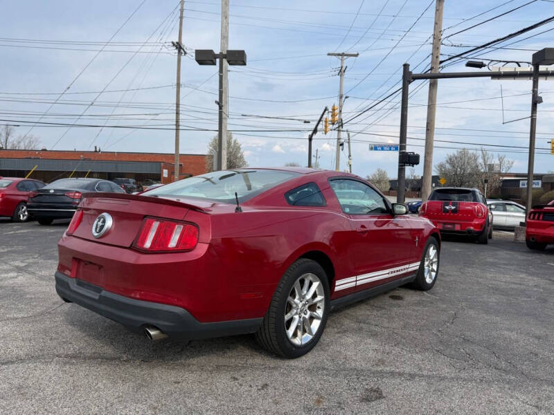 2010 Ford Mustang V6