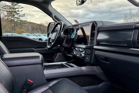 2023 Ford F-450 Super Duty Lariat