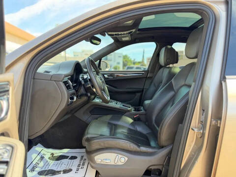 2016 Porsche Macan S