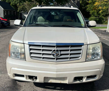 2004 Cadillac Escalade for sale at Select Auto Brokers in Webster NY