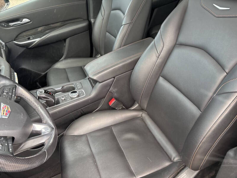 2019 Cadillac XT4 Sport