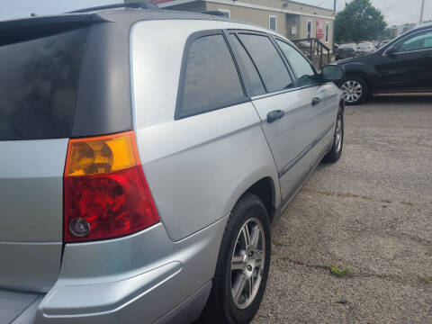 2008 Chrysler Pacifica LX