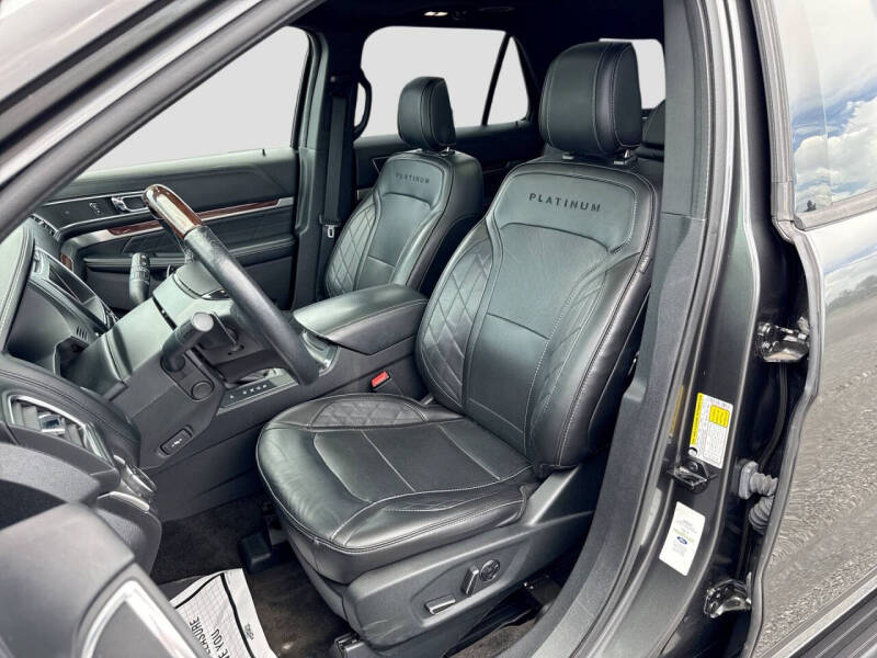 2018 Ford Explorer Platinum