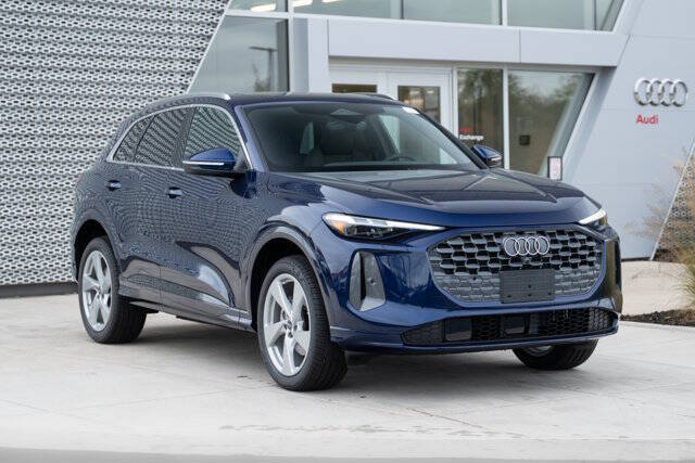 2025 Audi Q5 quattro Premium Plus TFSI