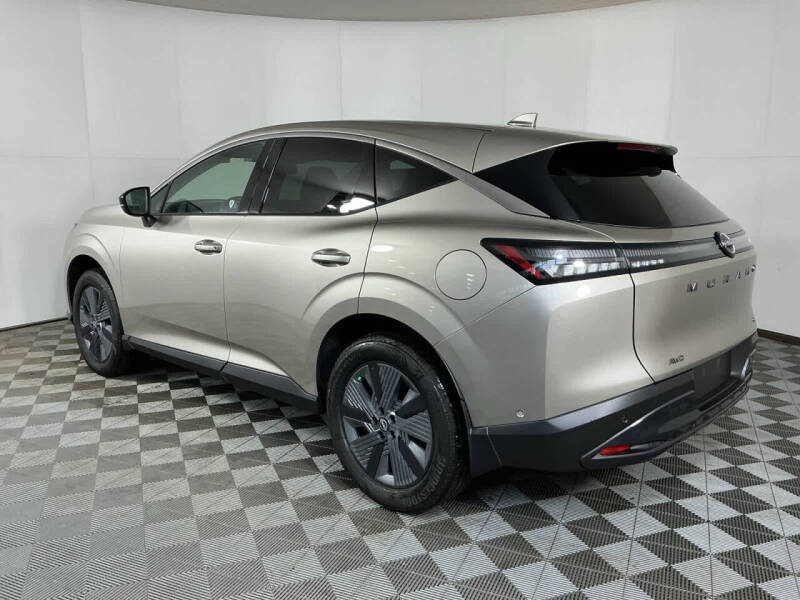 2025 Nissan Murano SL