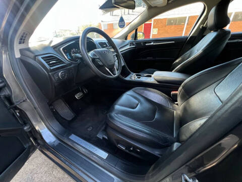 2017 Ford Fusion Titanium