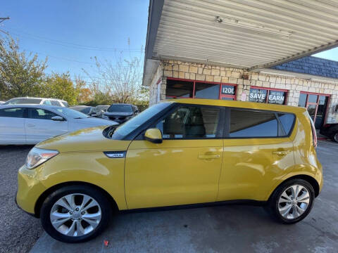 2015 Kia Soul +