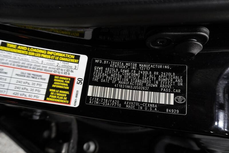 2018 Toyota Camry Hybrid LE