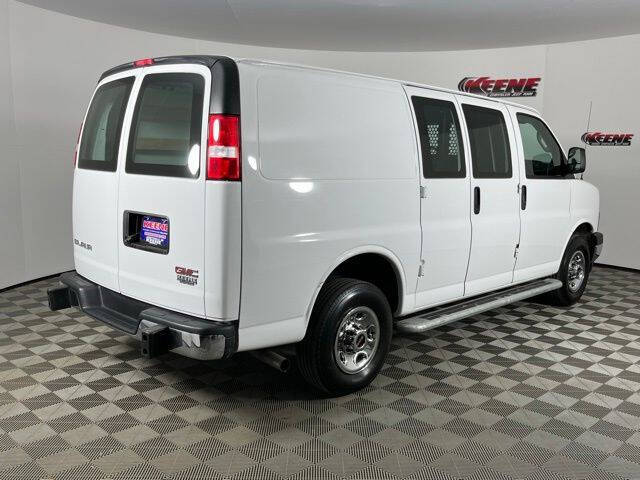 2024 GMC Savana 2500