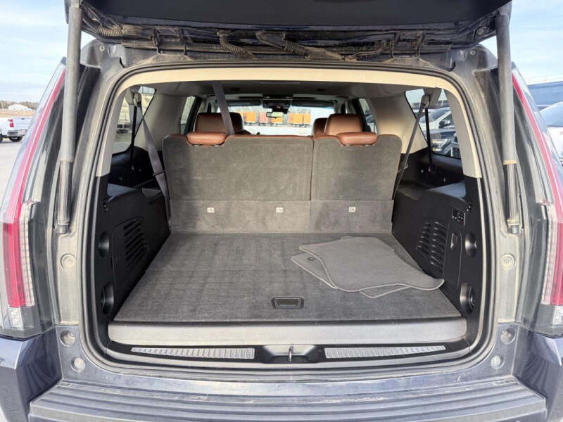 2017 Cadillac Escalade ESV Luxury