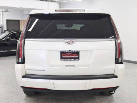 2015 Cadillac Escalade Luxury