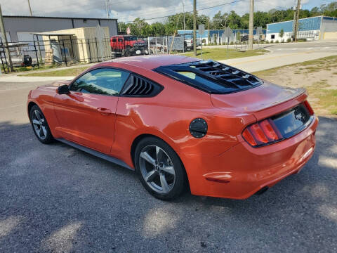 2016 Ford Mustang V6