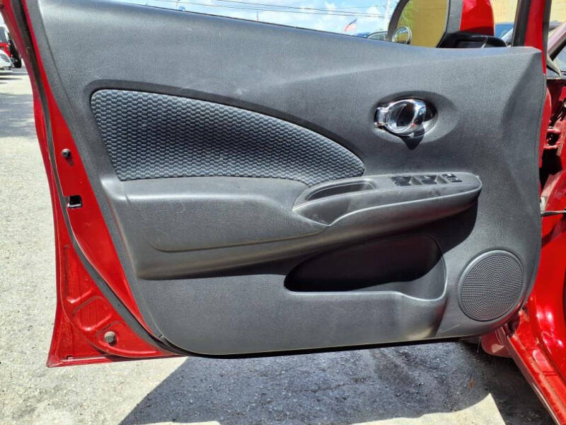 2014 Nissan Versa Note SV