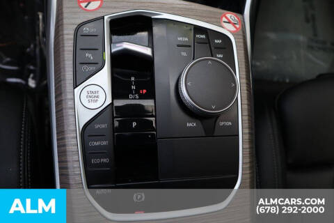 2025 BMW 3 Series 330i