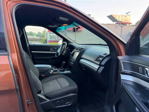 2017 Ford Explorer XLT