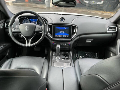 2020 Maserati Ghibli