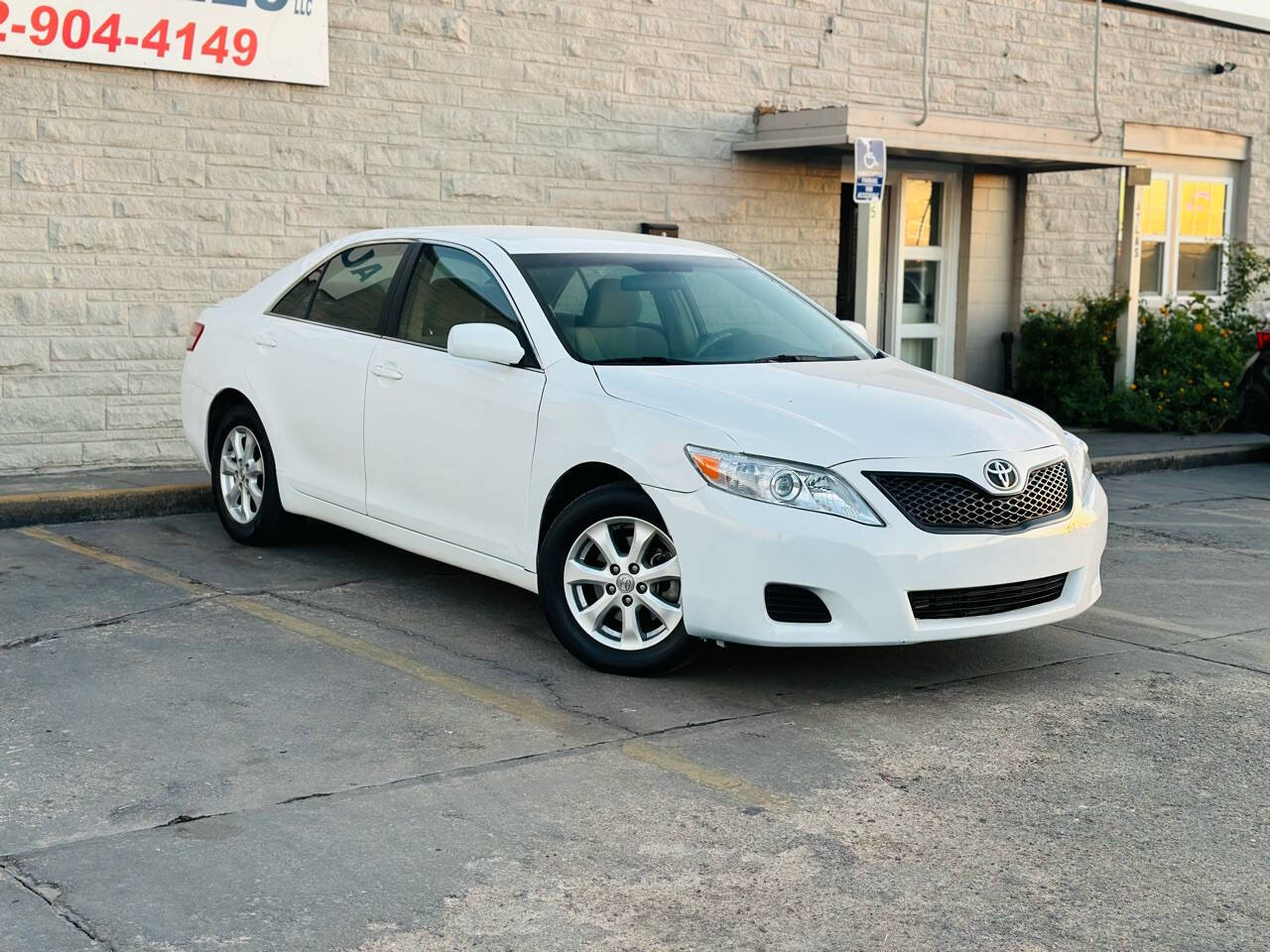 2011 Toyota Camry for sale at Atlas Auto Sales LLC in Lincoln, NE