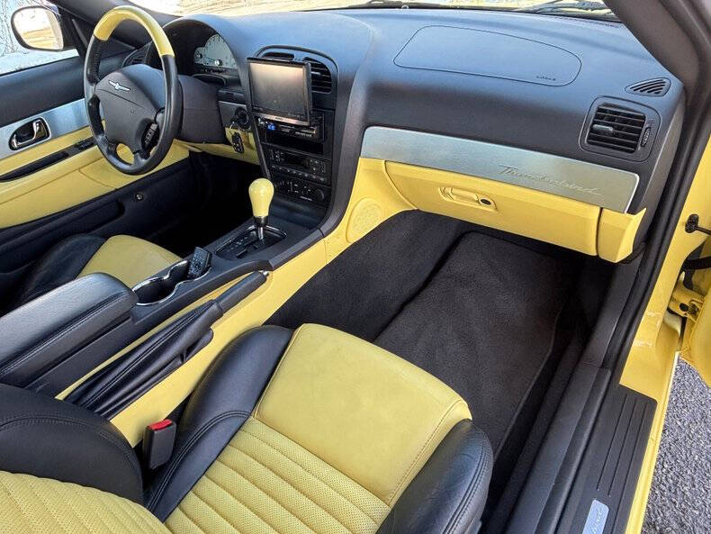 2002 Ford Thunderbird Deluxe