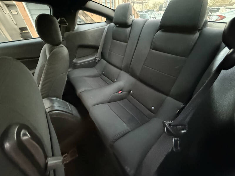 2013 Ford Mustang V6