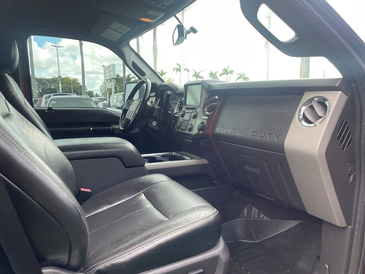 2015 Ford F-250 Super Duty  - $33,900