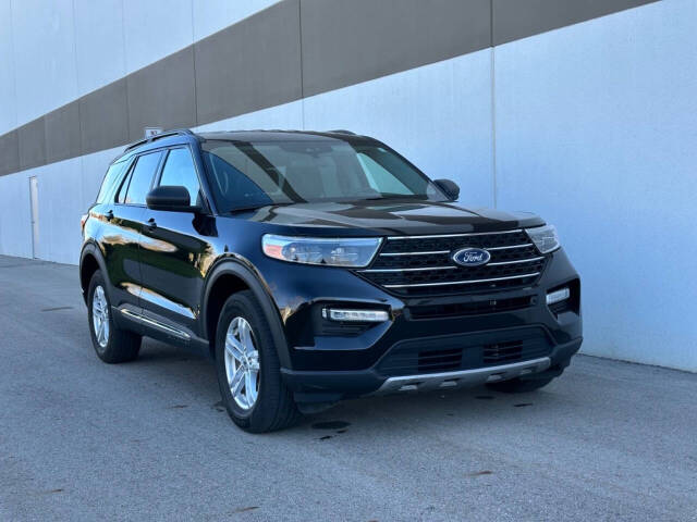 2022 Ford Explorer for sale at Phoenix Motor Co in Romulus, MI