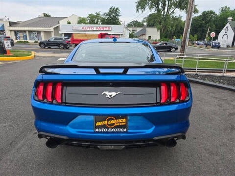 2021 Ford Mustang EcoBoost