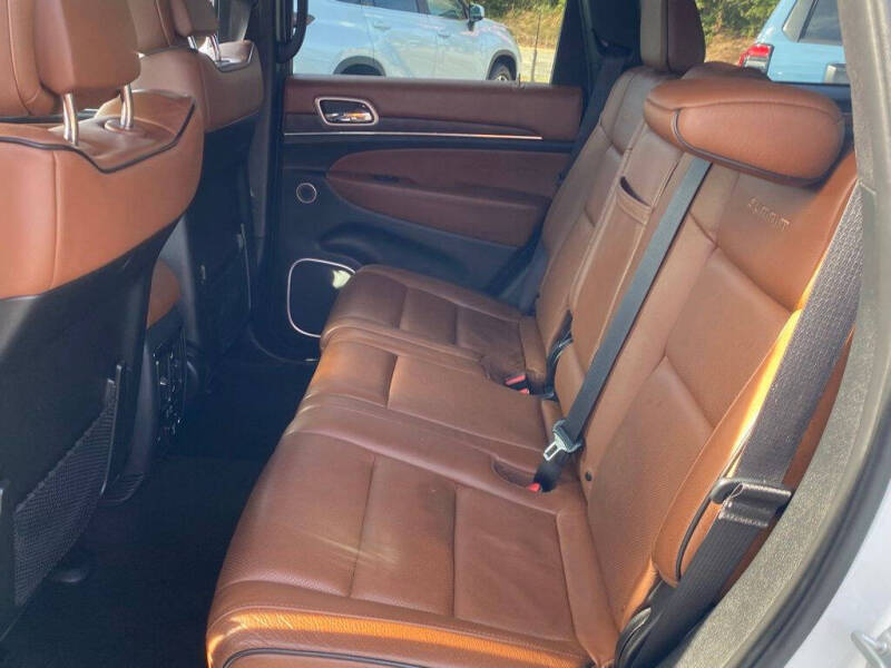 2020 Jeep Grand Cherokee Summit