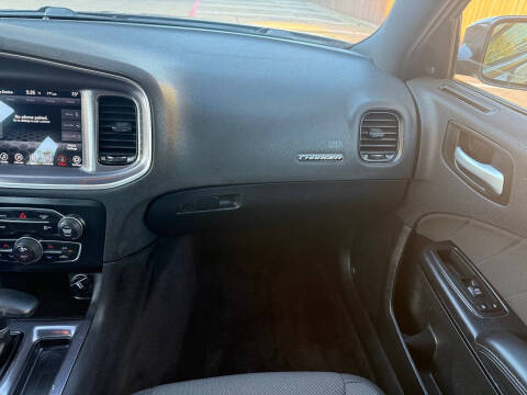 2017 Dodge Charger R/T