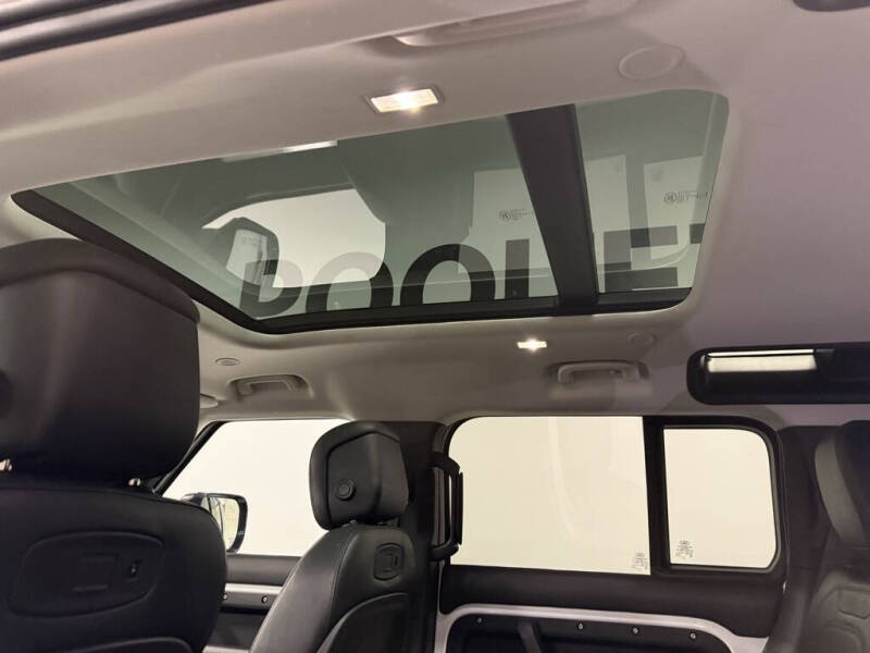 2020 Land Rover Defender 110 HSE