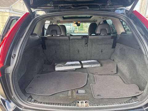 2015 Volvo XC60 T6 Drive-E