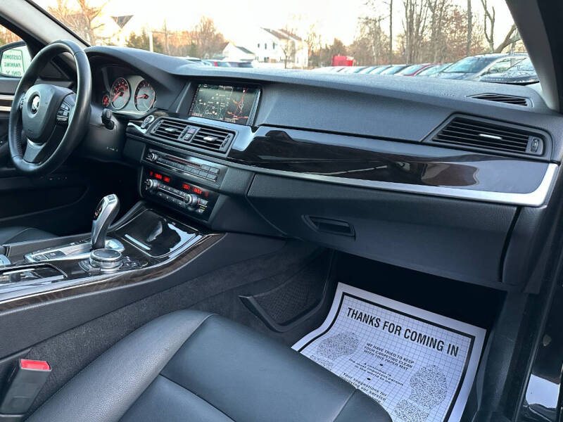 2015 BMW 5 Series 528i xDrive