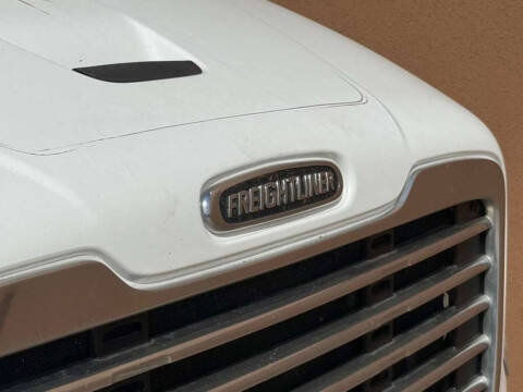 2016 Freightliner M2 106