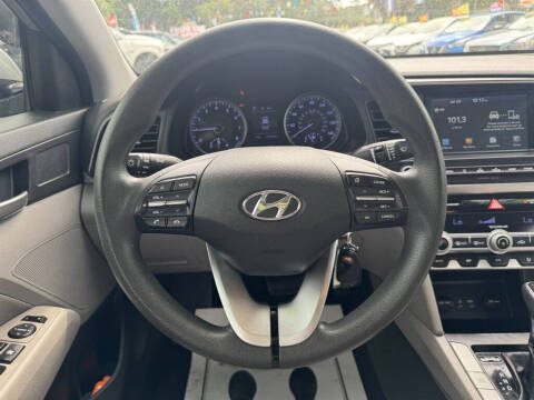 2020 Hyundai Elantra