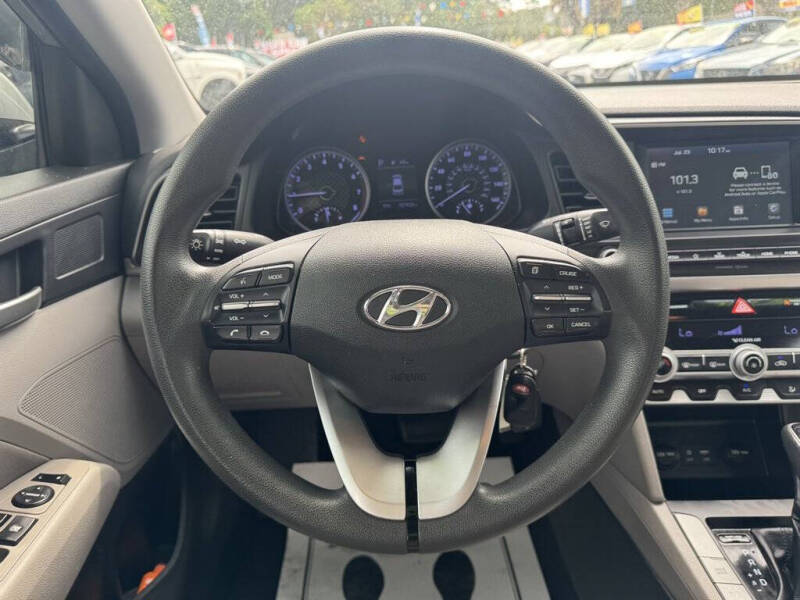 2020 Hyundai Elantra