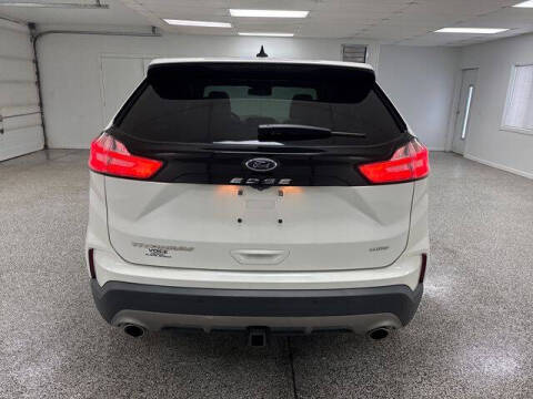 2021 Ford Edge Titanium