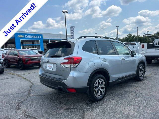 2023 Subaru Forester Premium