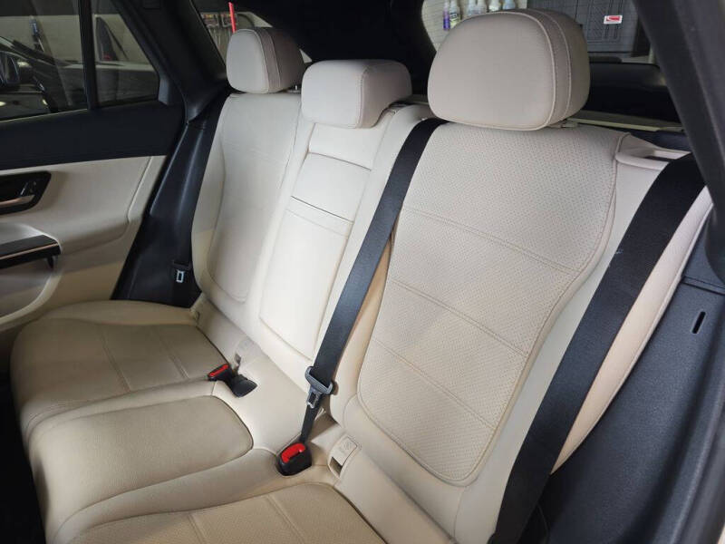 2023 Mercedes-Benz GLC GLC 300